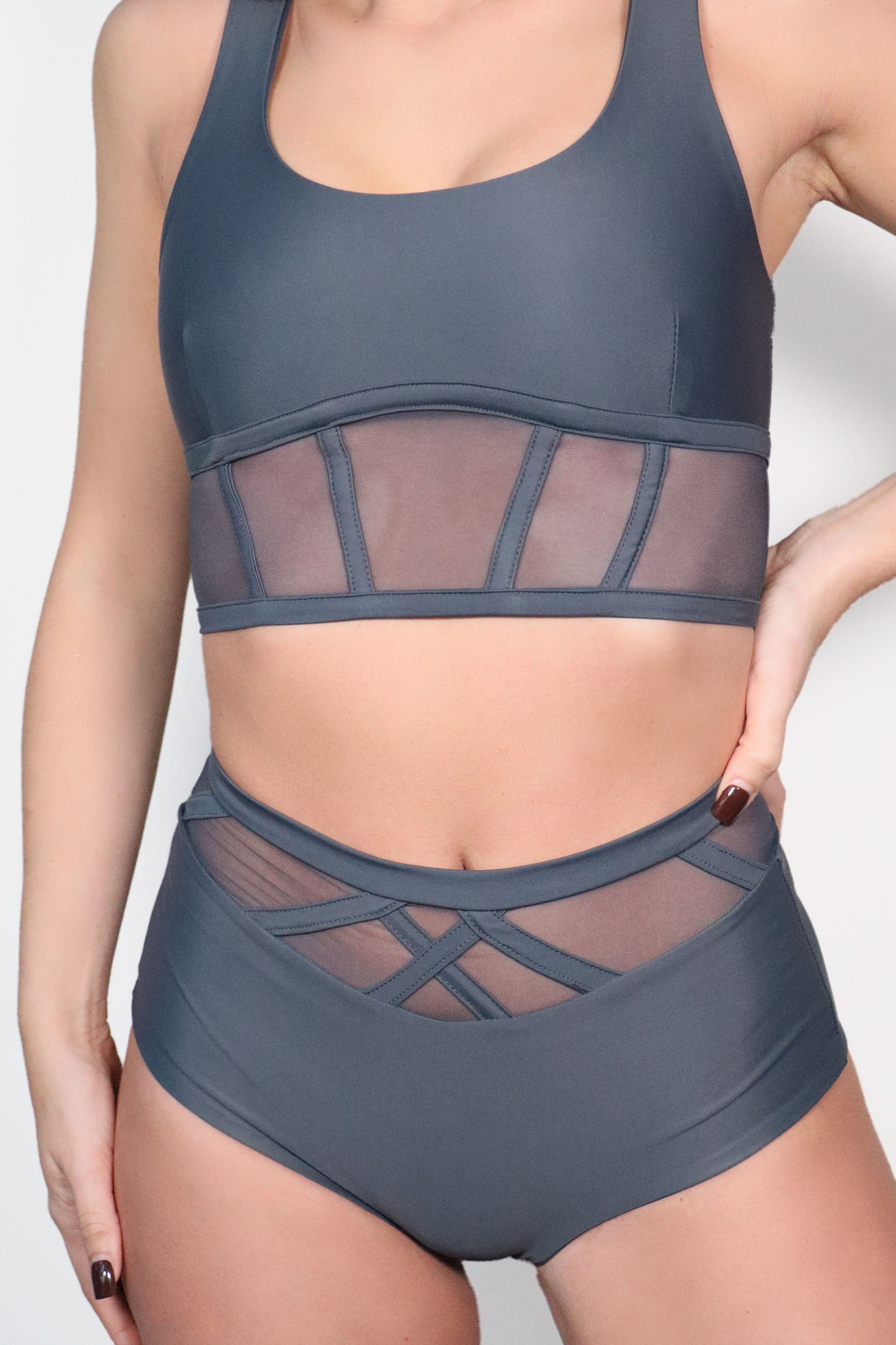 PETRA TOP - TITANIUM