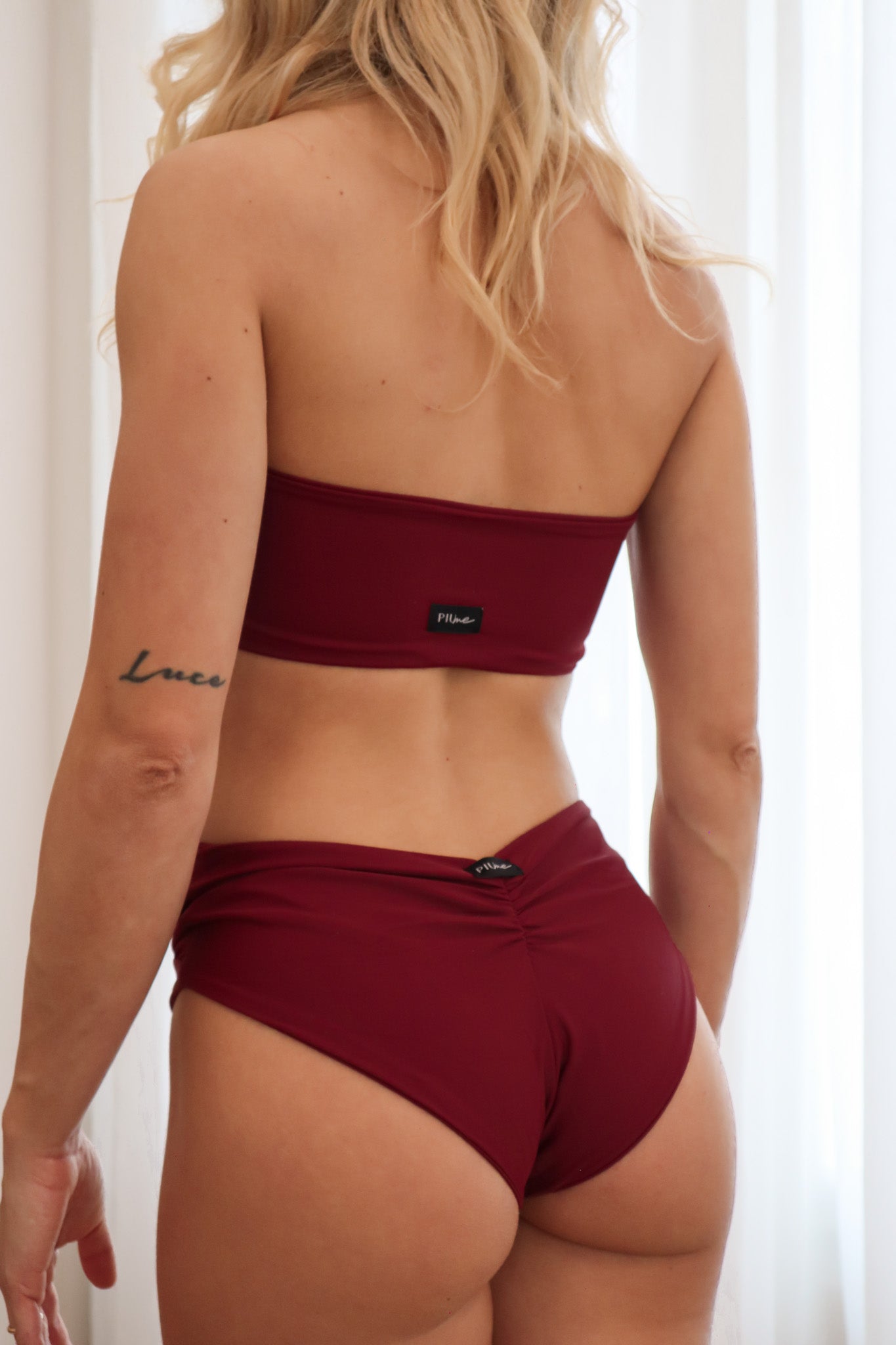 CALLISTO SLIP - MERLOT